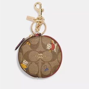 NWT Coach Circular Coin Pouch In Signature Canvas With Cat Mittens Print